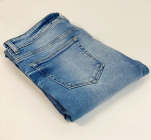 Men's Distressed Jeans Item #106